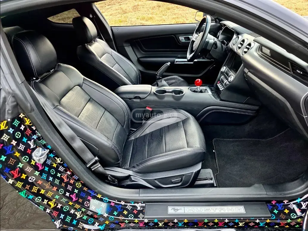 Ford Mustang, миниатюра 12