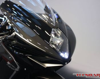  F3 800 