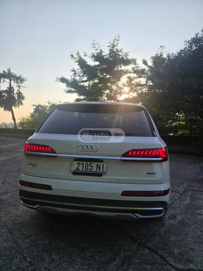 Audi Q7, миниатюра 14