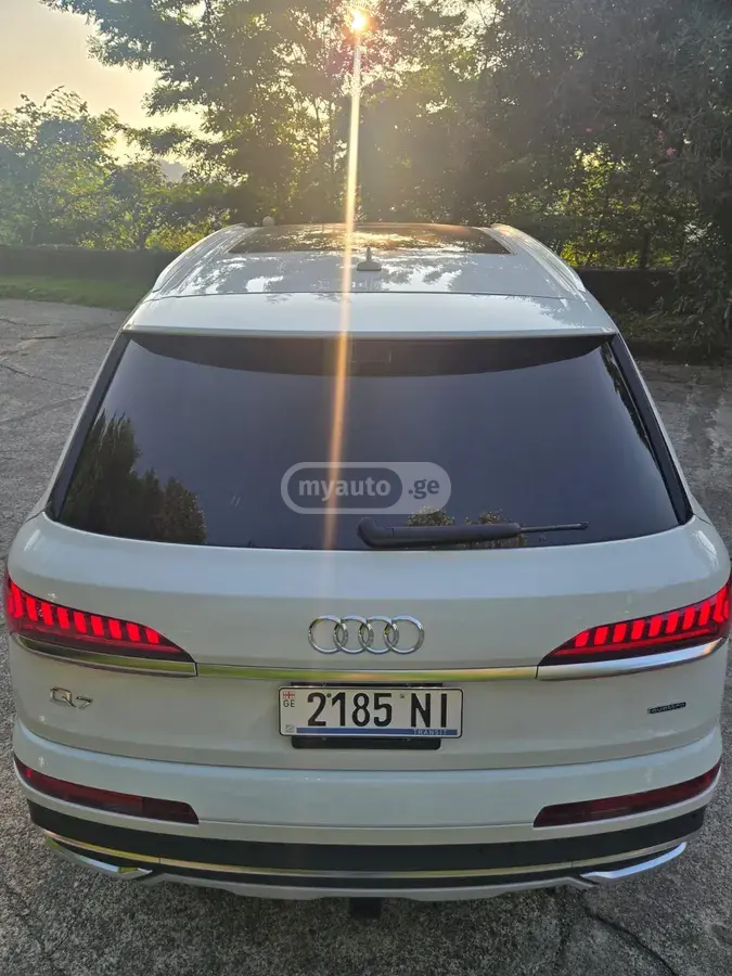 Audi Q7, миниатюра 4