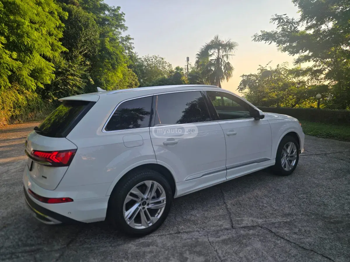 Audi Q7, миниатюра 9