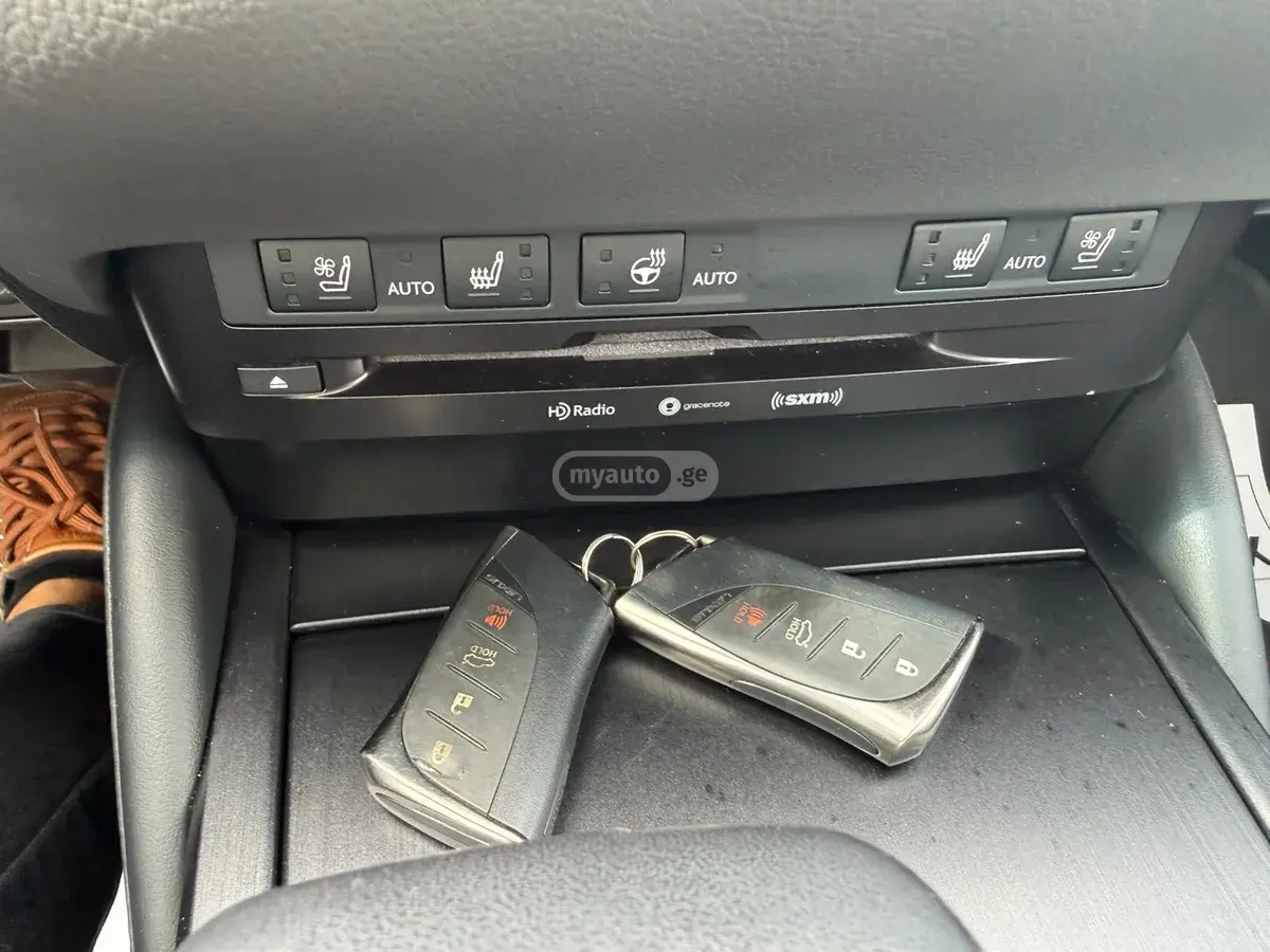 Lexus ES 250 