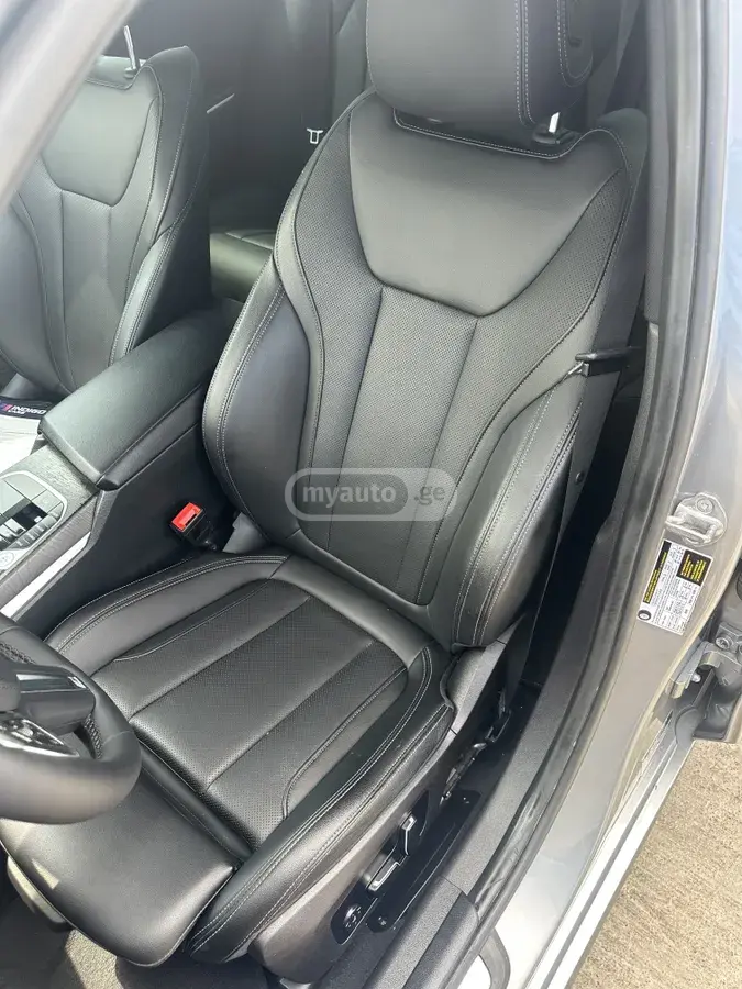 BMW 3 Series 330, миниатюра 15