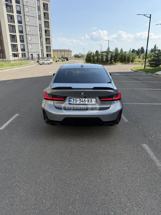BMW 3 Series 330, миниатюра 8
