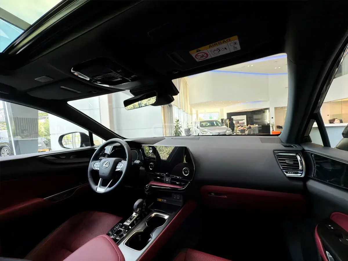 Lexus NX 350