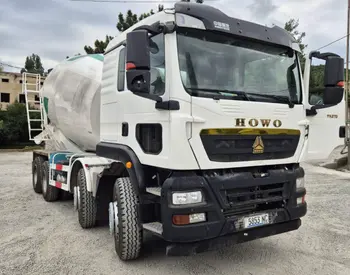 Sinotruk HOWO 375