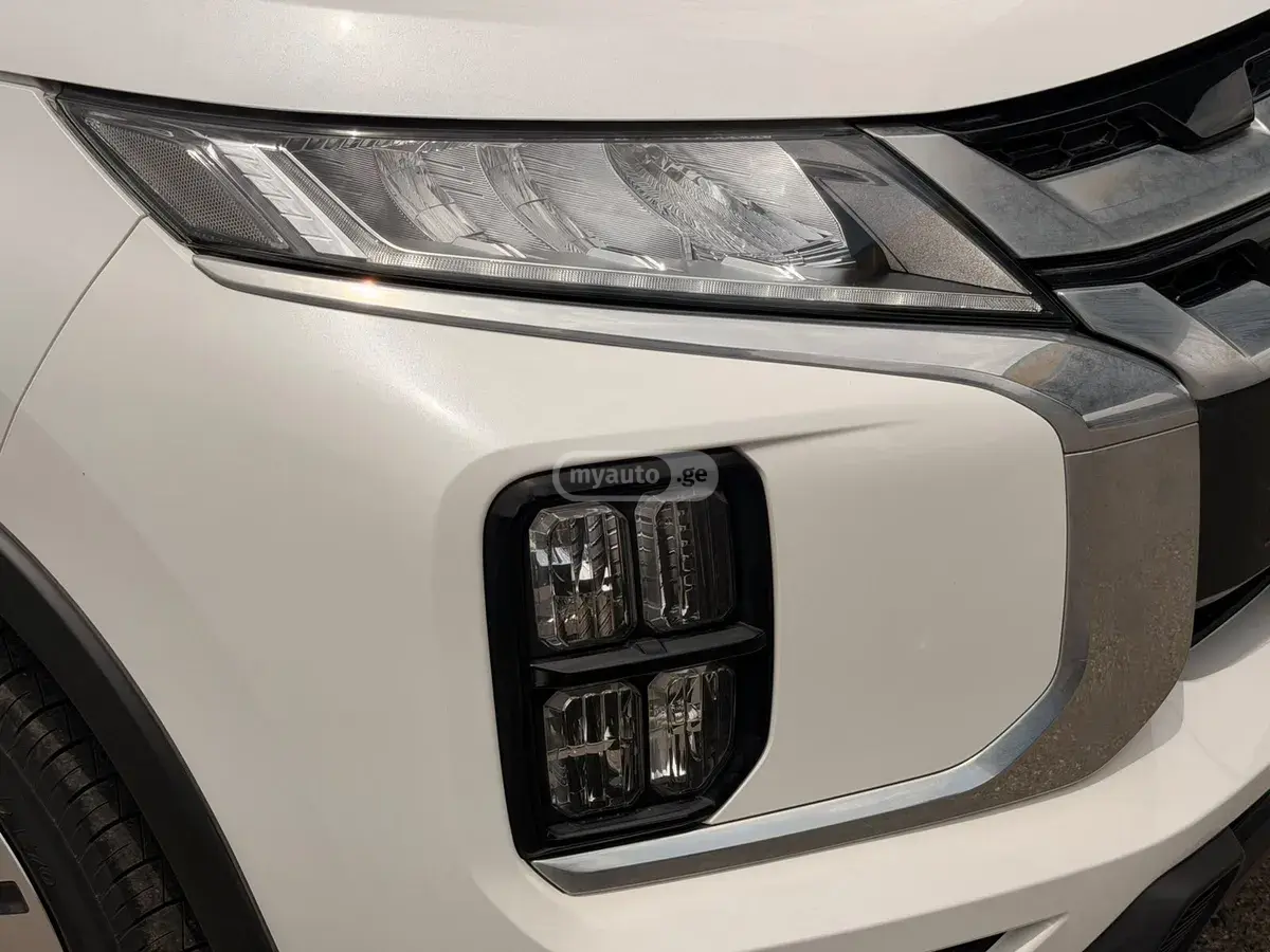 Mitsubishi ASX, миниатюра 13