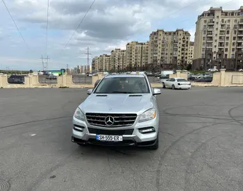 Mercedes-Benz ML 350