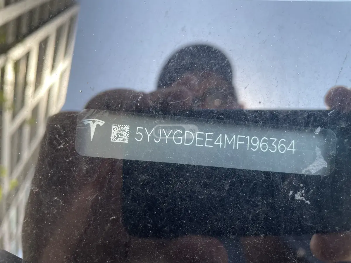 Tesla Model Y, миниатюра 5