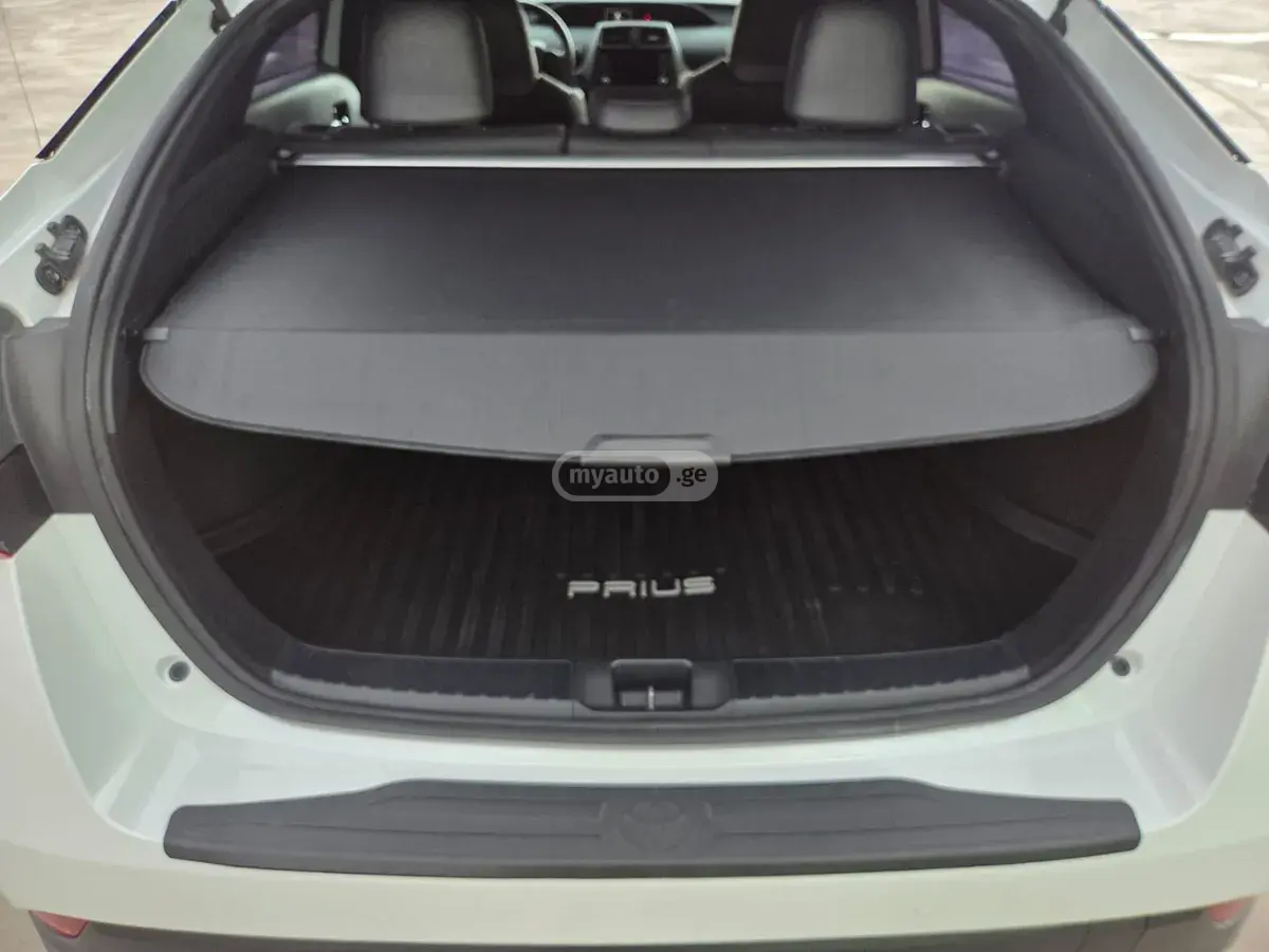 Toyota Prius, миниатюра 11