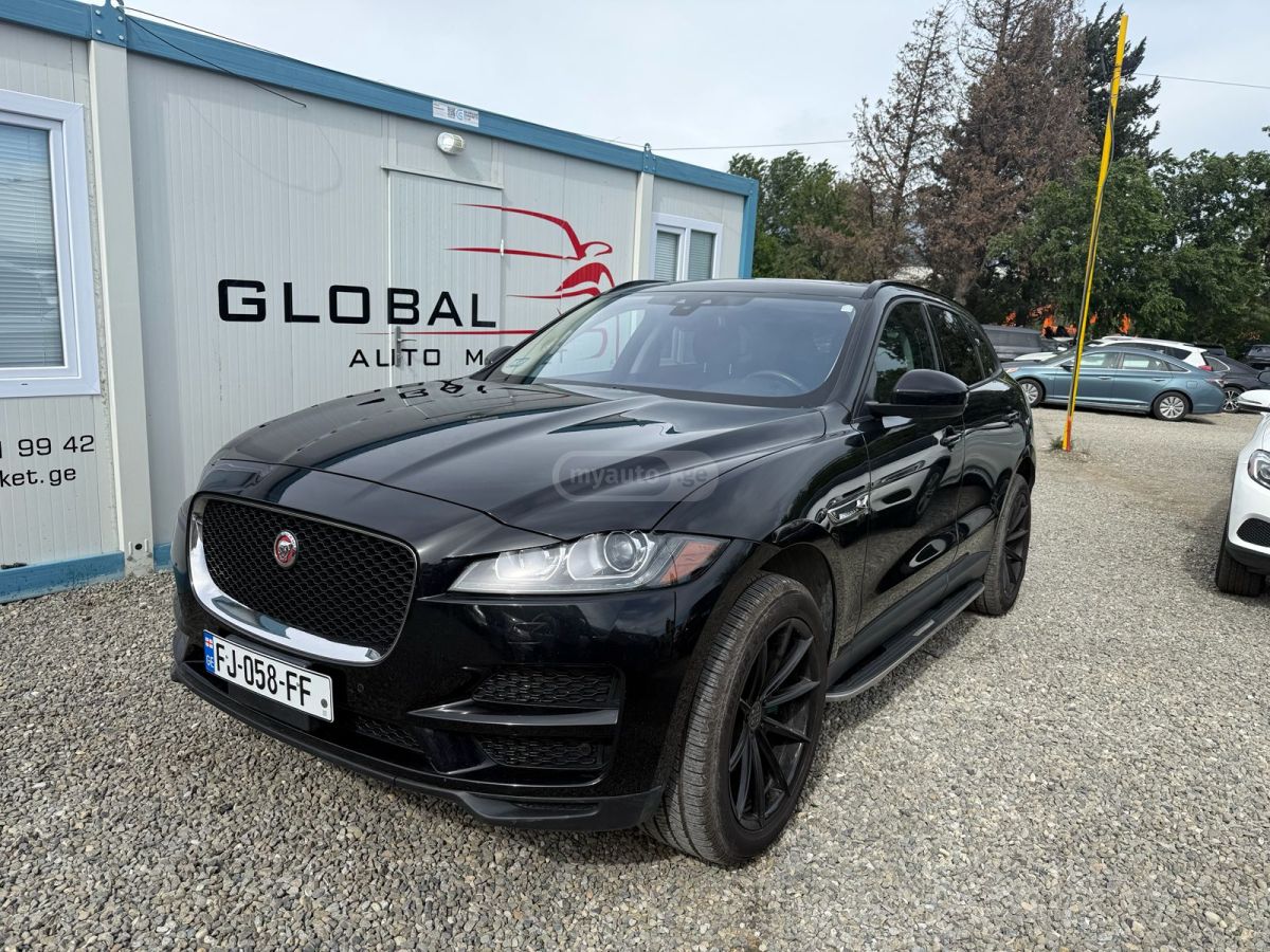 Jaguar F-Pace