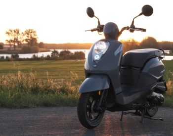  E4 MIO 115cc 