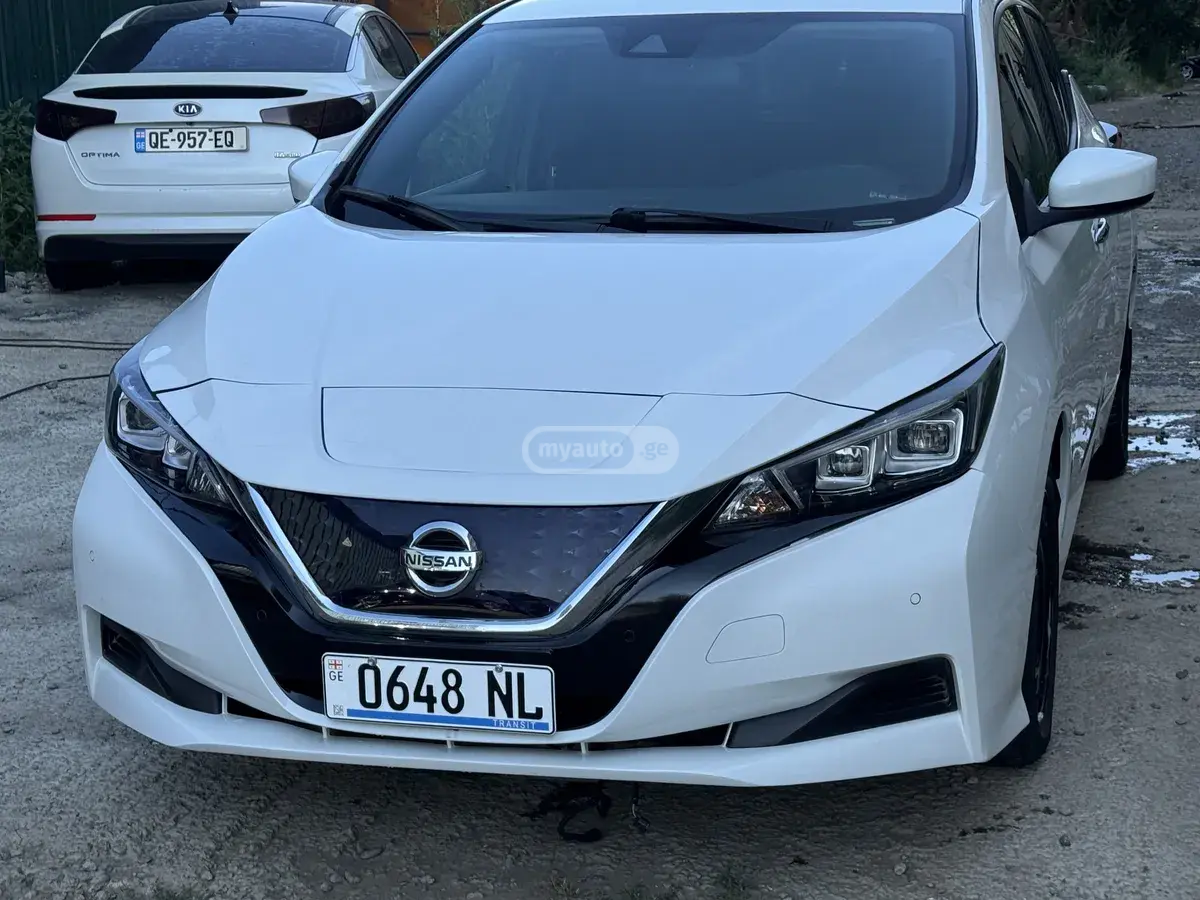 Nissan LEAF, миниатюра 5