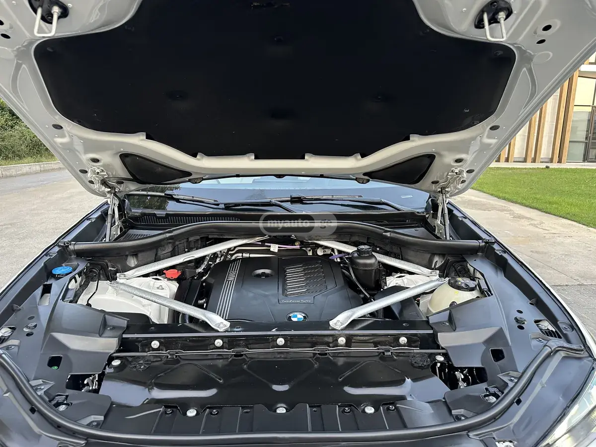 BMW X5, миниатюра 13
