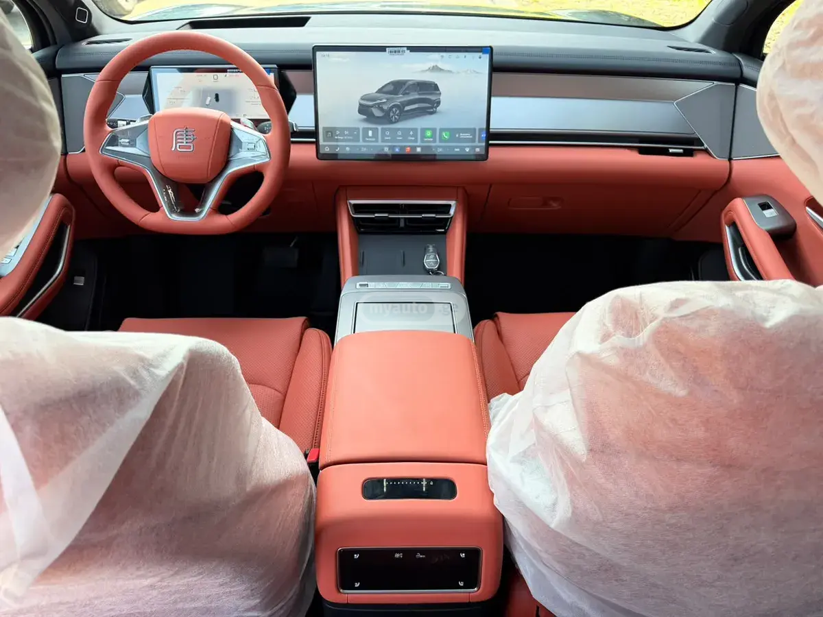 BYD Tang L