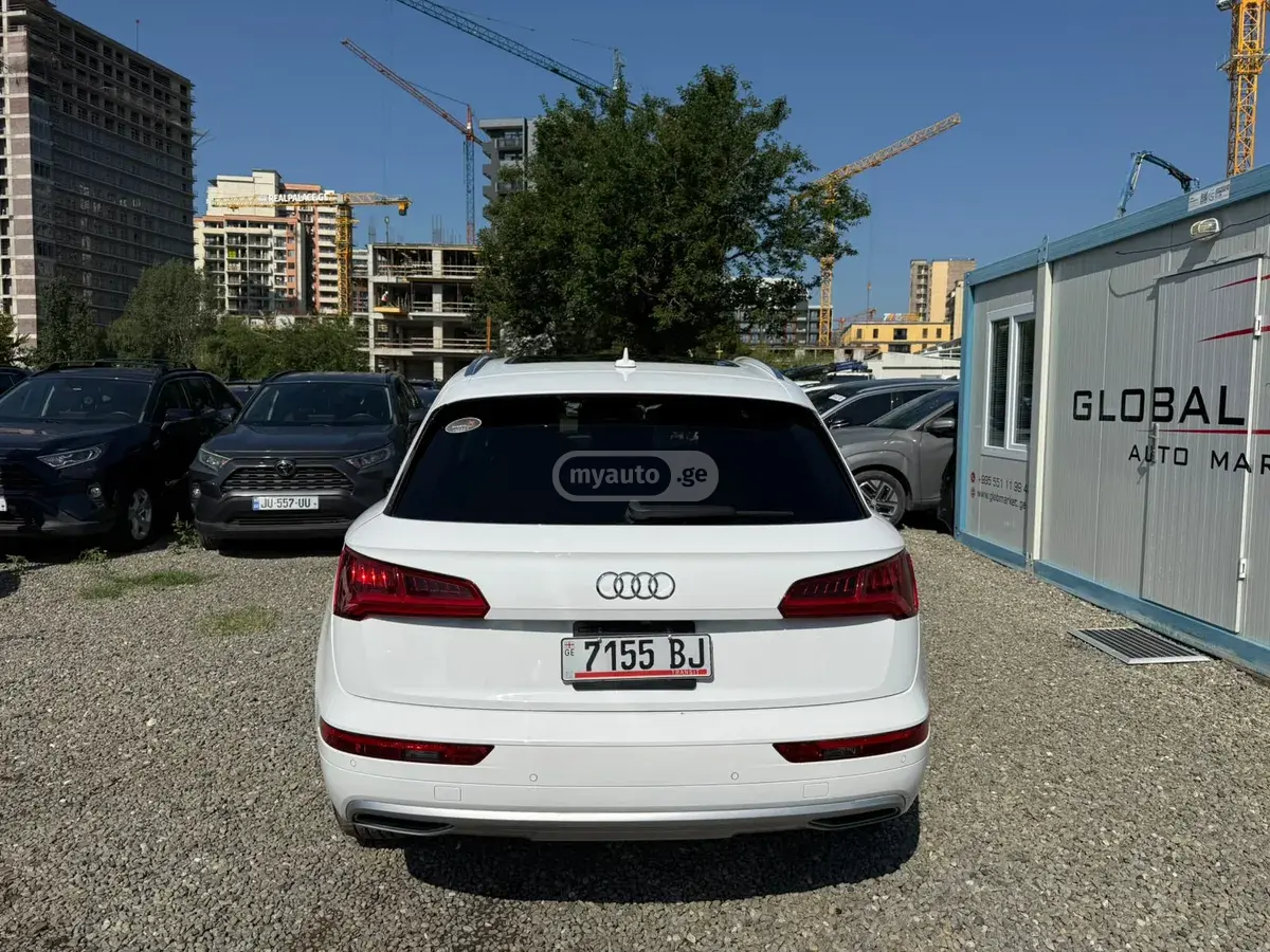 Audi Q5