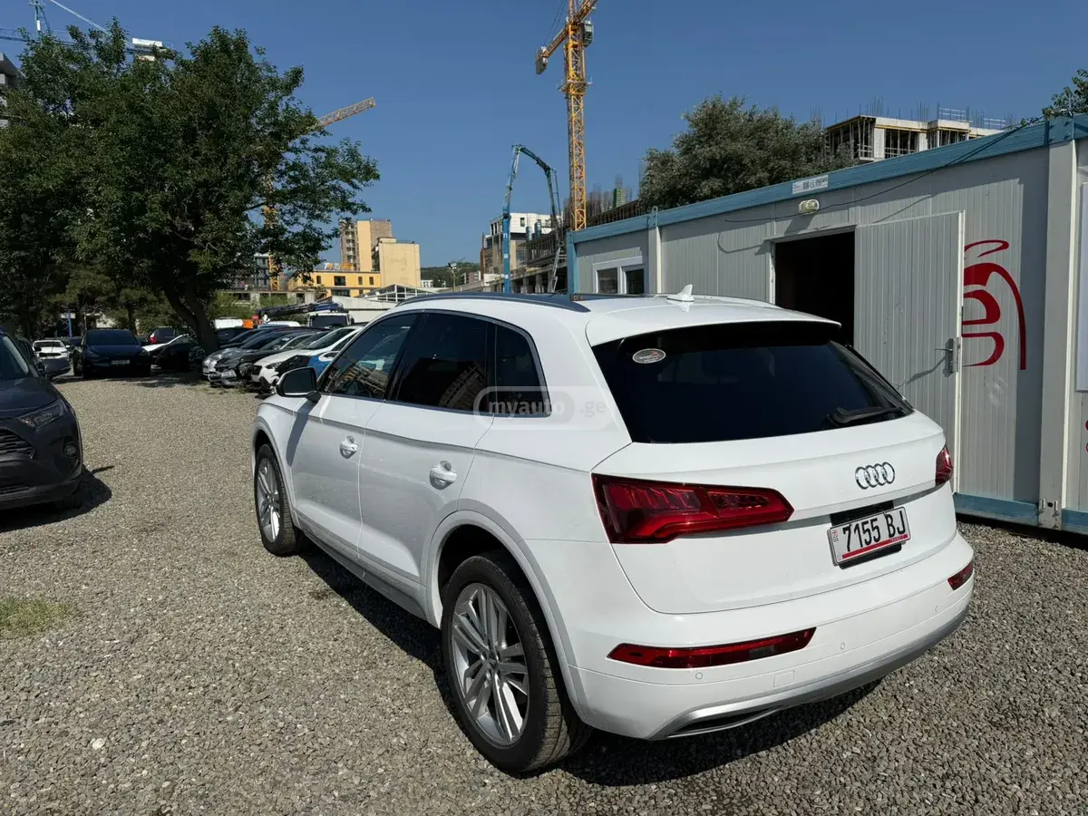 Audi Q5