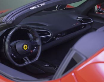 Ferrari 296 GTS 