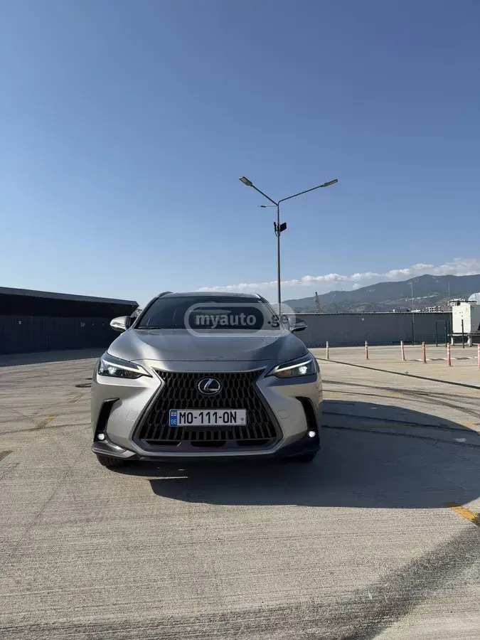 Lexus NX 350