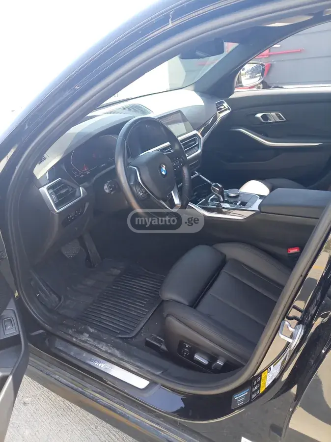 BMW 3 Series 330, миниатюра 9