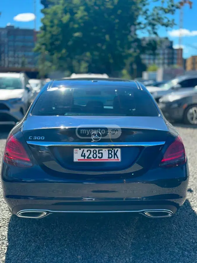 Mercedes-Benz C 300