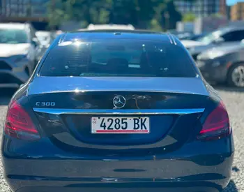 Mercedes-Benz C 300 