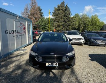 Ford Fusion 
