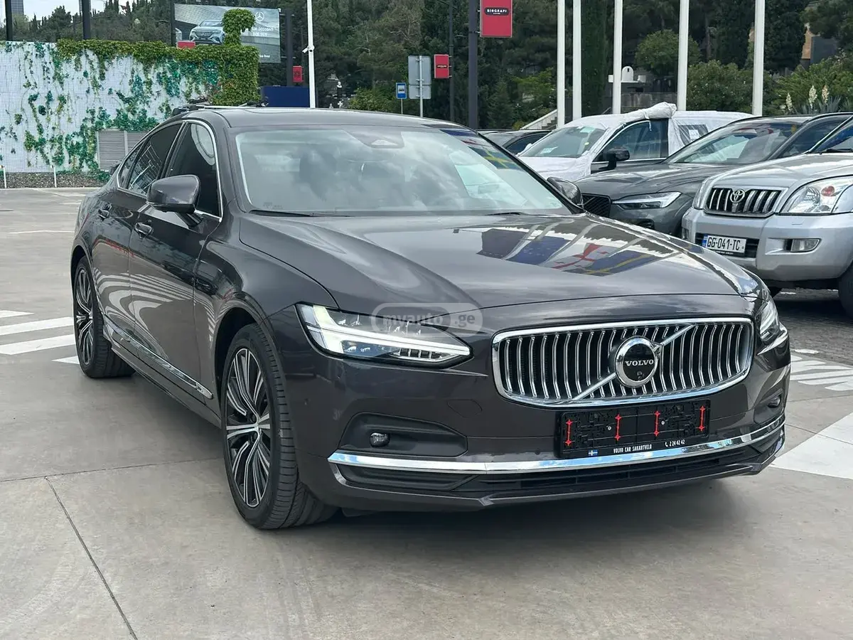 Volvo S 90 