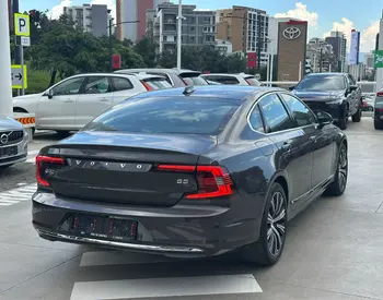 Volvo S 90 Ultimate Bright