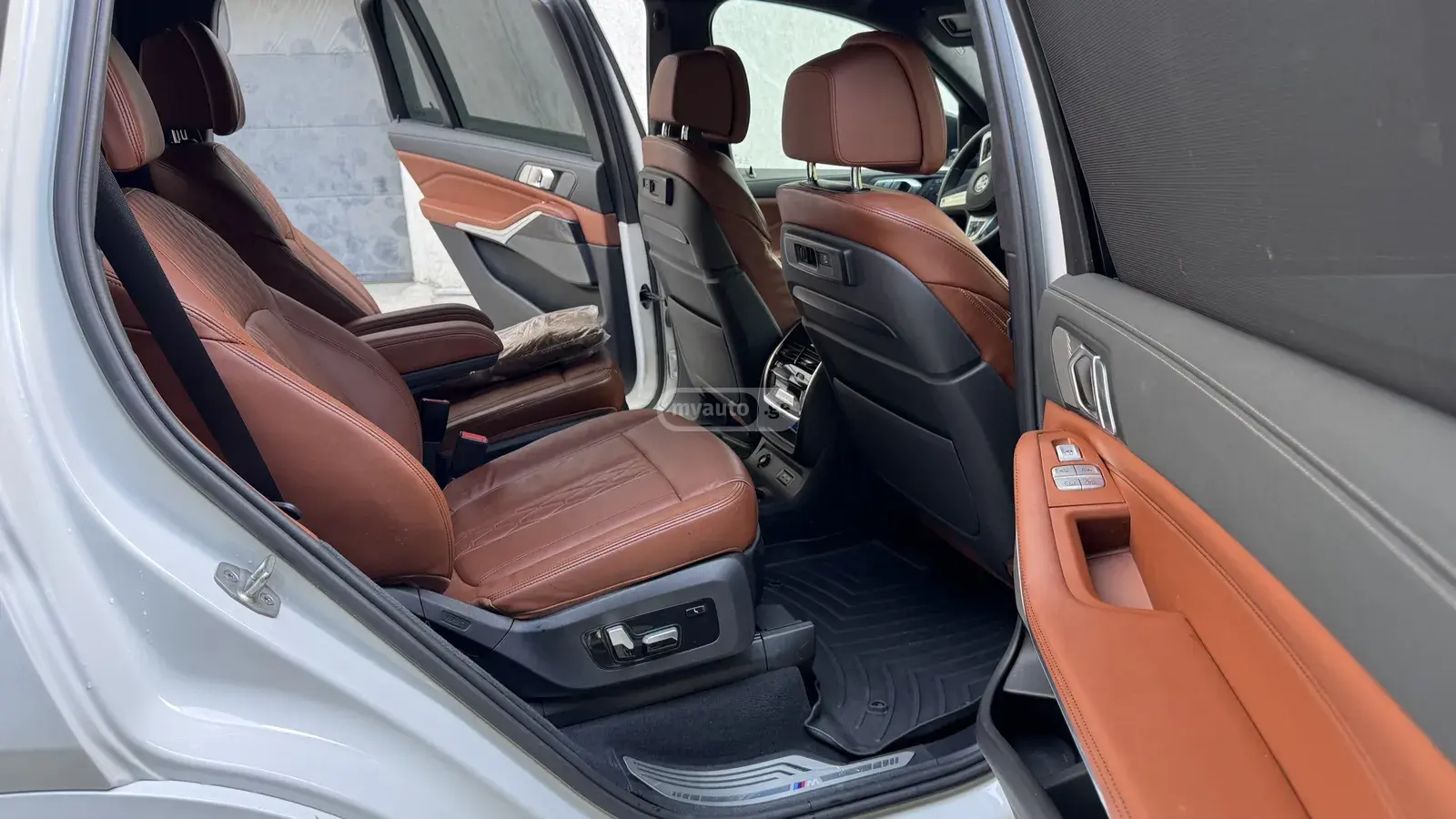 BMW X7, миниатюра 6