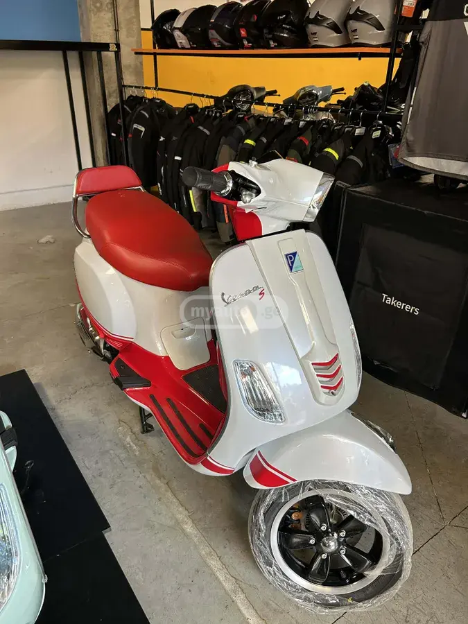 Vespa S