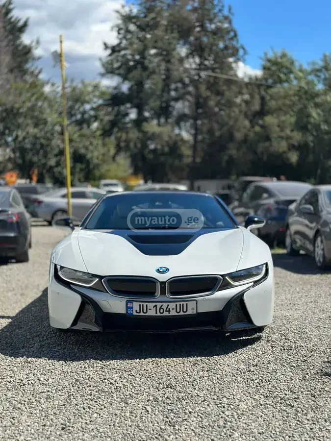 BMW I8 