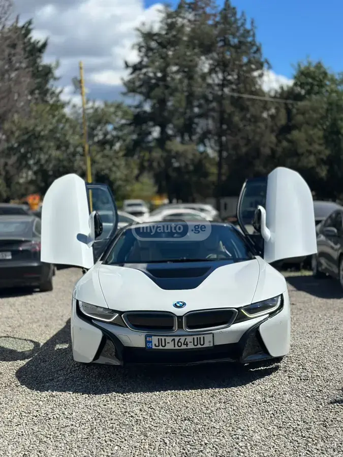 BMW I8 