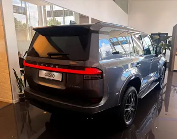 Lexus GX 550  