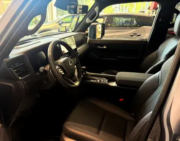 Lexus GX 550  