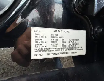 Tesla Model Y 