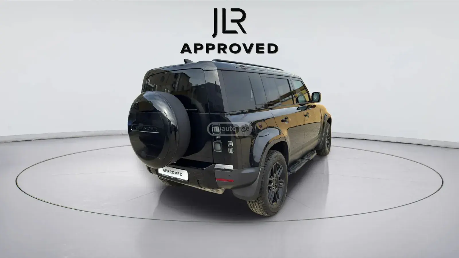 Land Rover Defender 110 