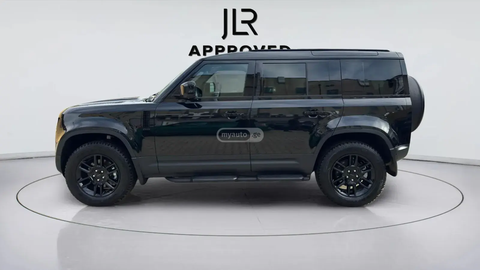 Land Rover Defender 110 