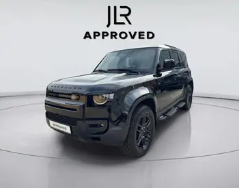 Land Rover Defender 110 