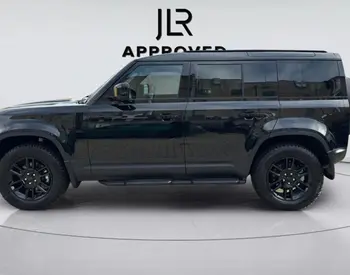 Land Rover Defender 110 