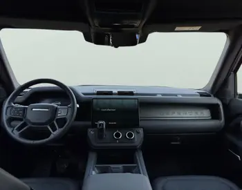 Land Rover Defender 110 