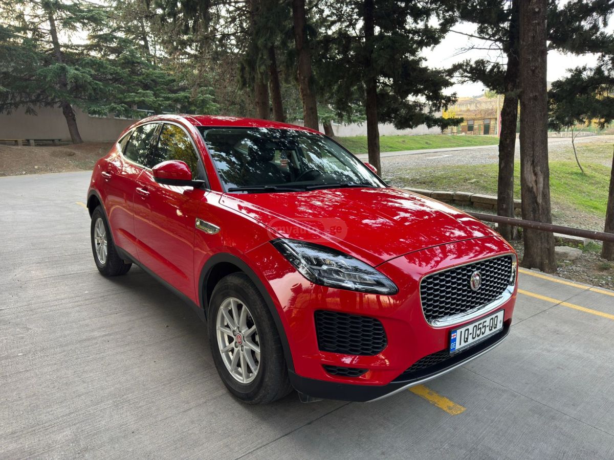 Jaguar E-Pace 