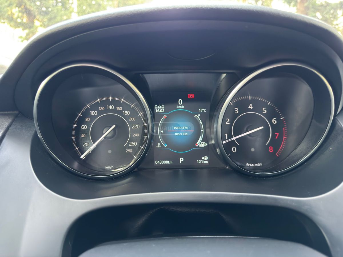 Jaguar E-Pace 