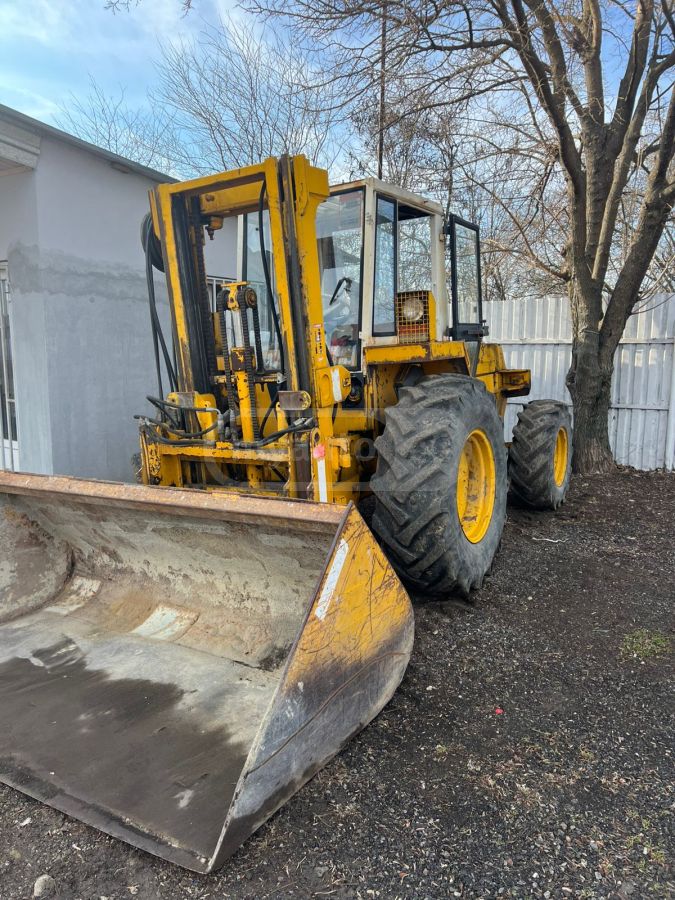 JCB 3TE