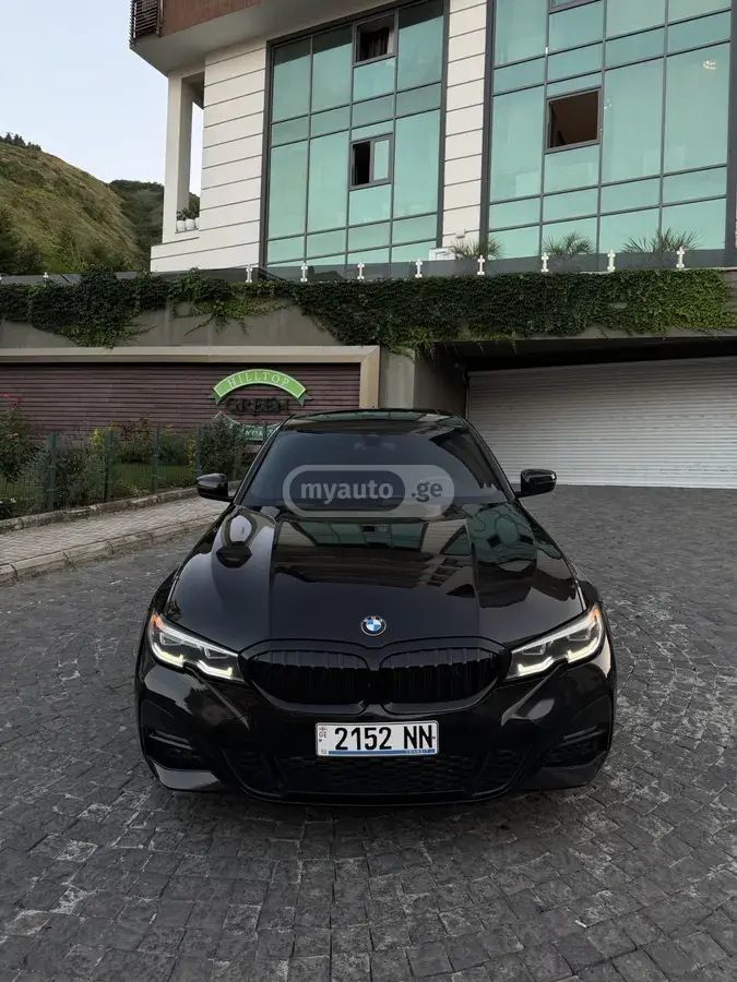 BMW 3 Series 330