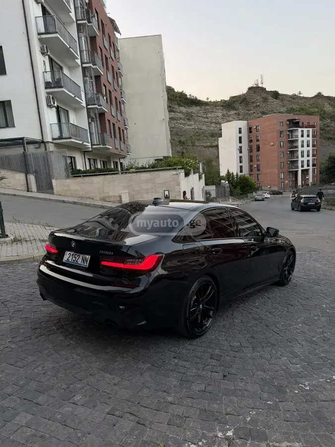 BMW 3 Series 330, миниатюра 6