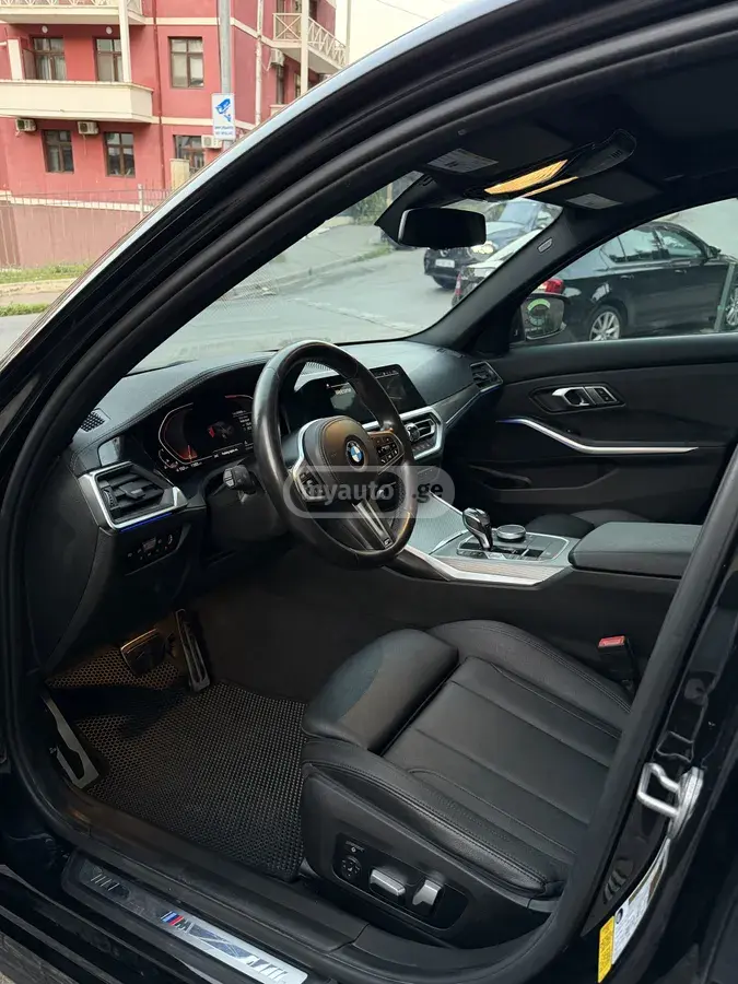 BMW 3 Series 330, миниатюра 9