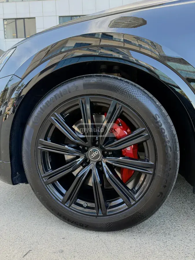 Audi SQ8, миниатюра 12