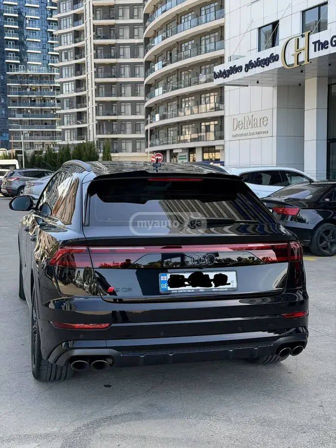Audi SQ8, миниатюра 5