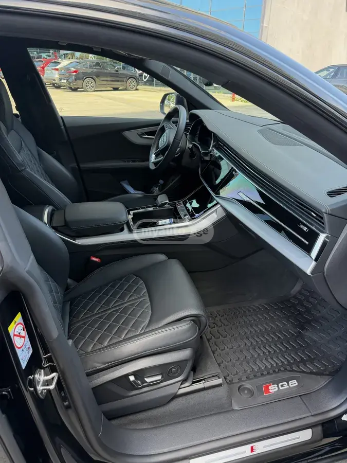 Audi SQ8, миниатюра 6